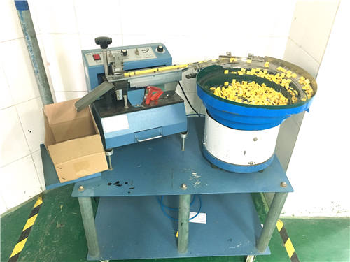 自動減角機(jī)